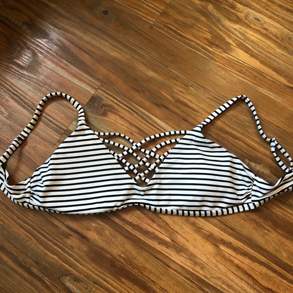 Hollister bikini top